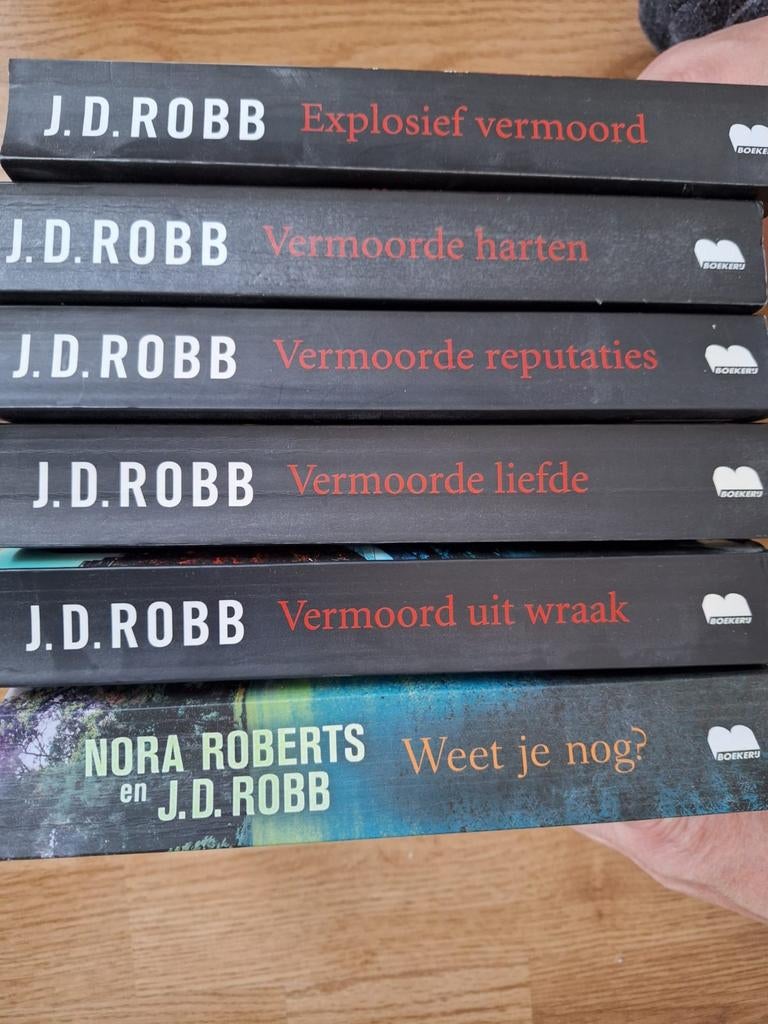 Nora Roberts/ JDRobb, Ophalen of Verzenden, Zo goed als nieuw