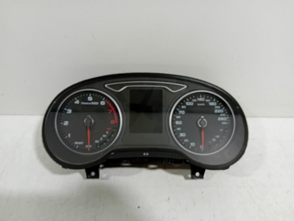 Cockpit Audi A3, Onderdelen@venauto.nl, Van der Ven Autorecycling B.V., Gebruikt, Ettenseweg 76, 4706 PB Roosendaal, The Netherlands