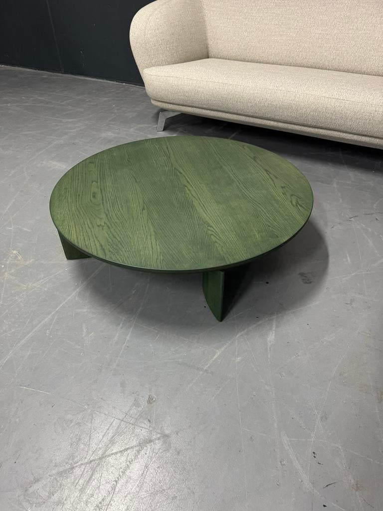 Showroommodel Leolux Elli T17 salontafel | Leolux salontafel, Ophalen, Leolux, 50 tot 100 cm, Design, leolux, pode, eyye, rolf benz, design on stock