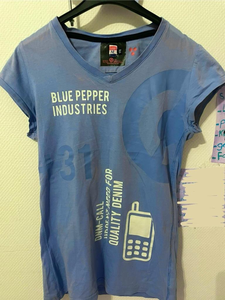 Lichtblauw 'Blue Pepper Industries' T-shirt, Blue pepper, Blauw, Ophalen of Verzenden, Zo goed als nieuw