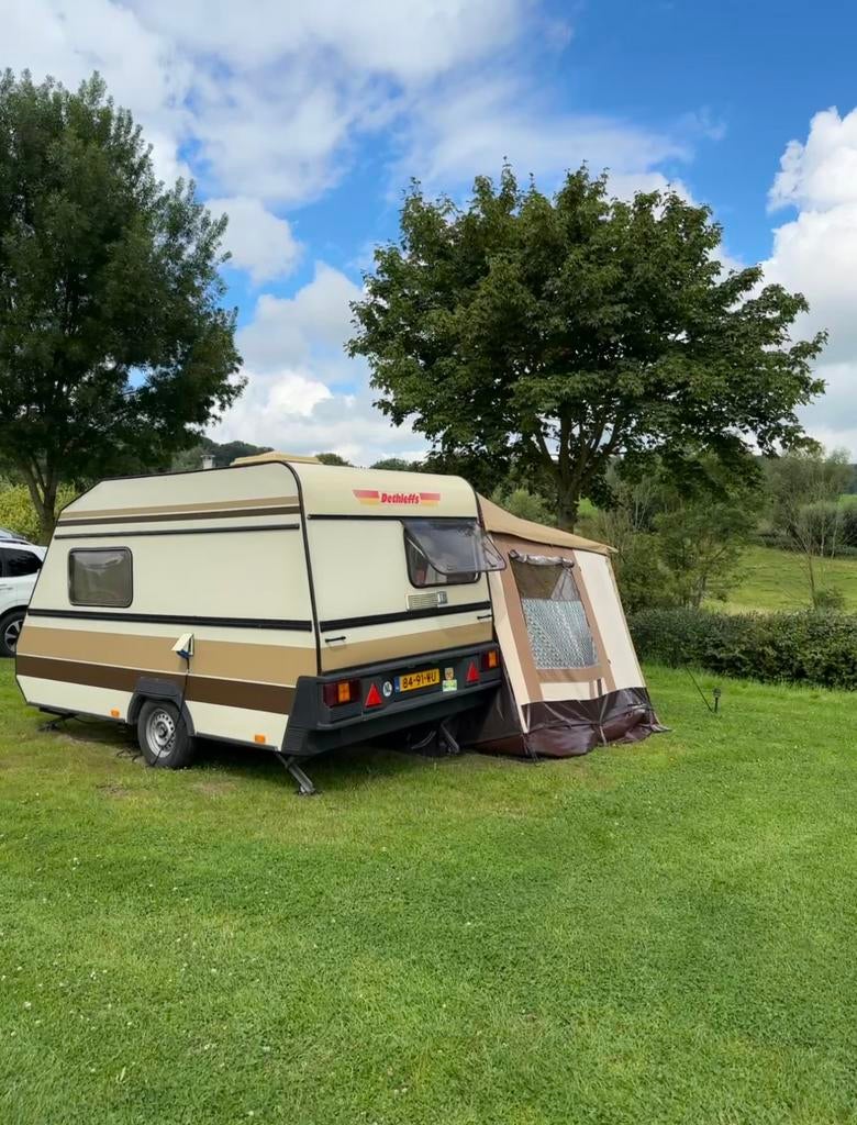 Dethleffs Caravan, Caravans en Kamperen, Caravans, Standaardzit, Koelkast, Omvormbare zithoek, 750 - 1000 kg