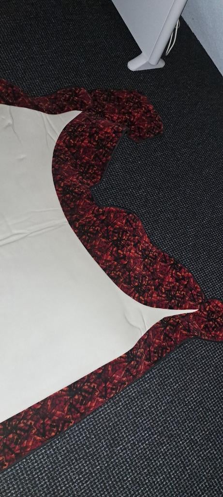 Tunnelhoes fh4 fh5 deense pluche rood met skai crème, Ophalen of Verzenden, Volvo, Interieur en Bekleding