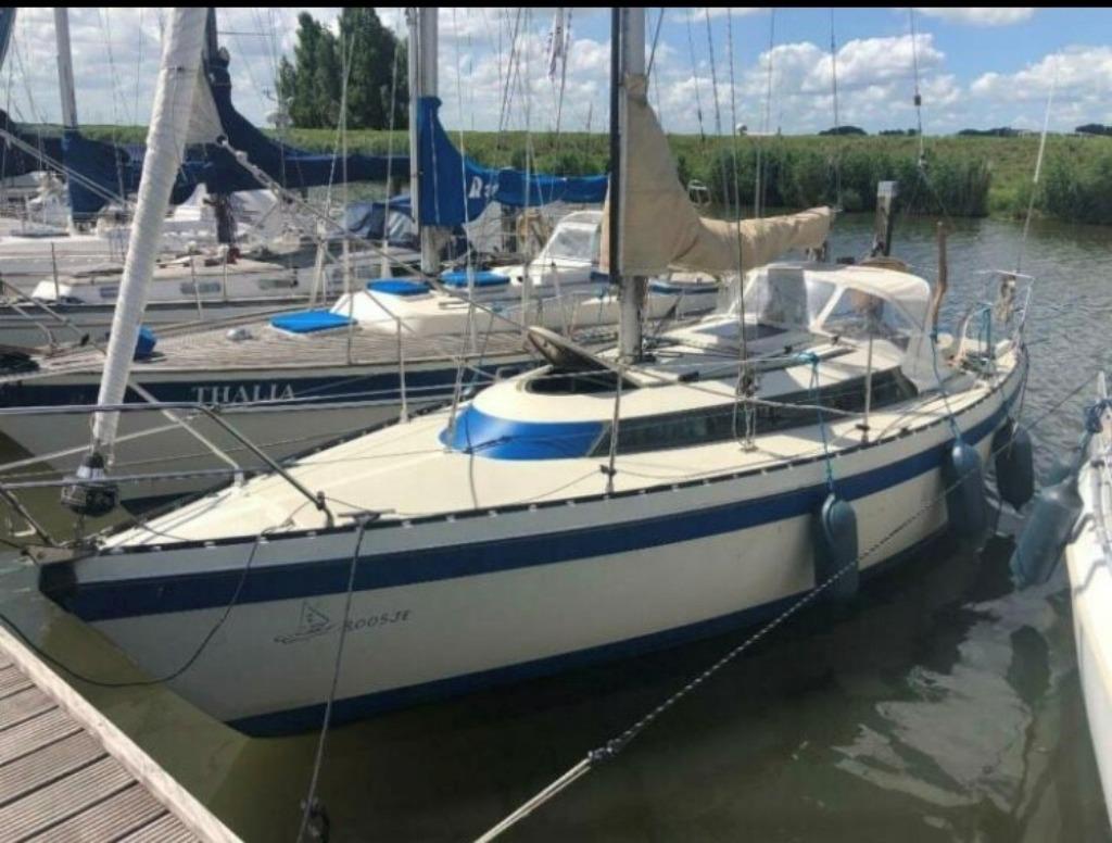 Friendship 28, Watersport en Boten, Kajuitzeilboten en Zeiljachten, Ophalen, Gebruikt, Polyester, Diesel