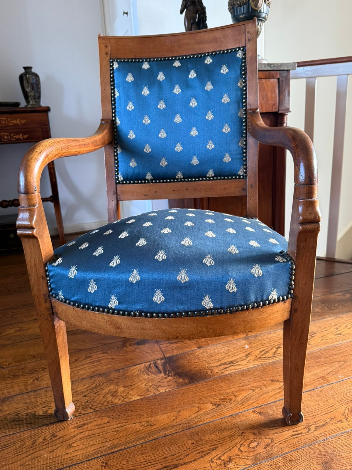 Fraaie 18e eeuwse directoire/ empire fauteuil, Ophalen