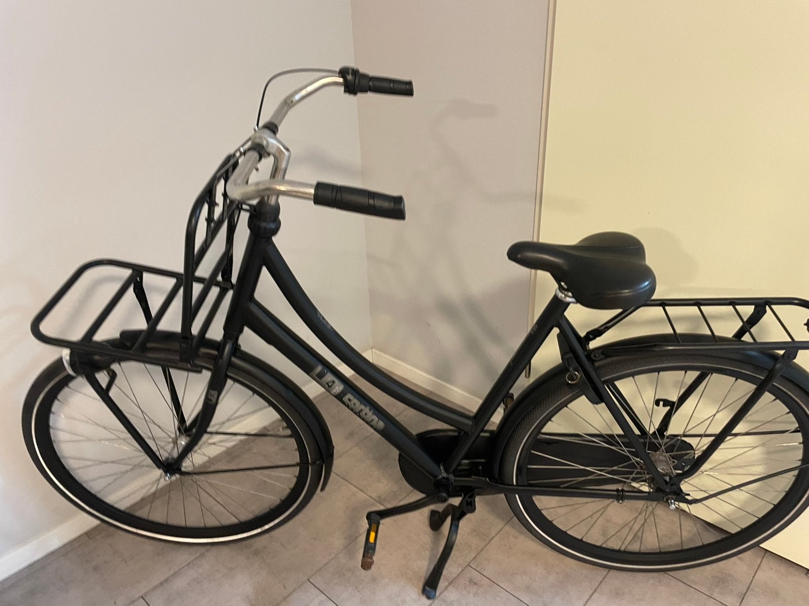 Dames fiets Cortina U4, Fietsen en Brommers, Fietsen | Dames | Omafietsen, Ophalen of Verzenden, Zo goed als nieuw, Versnellingen