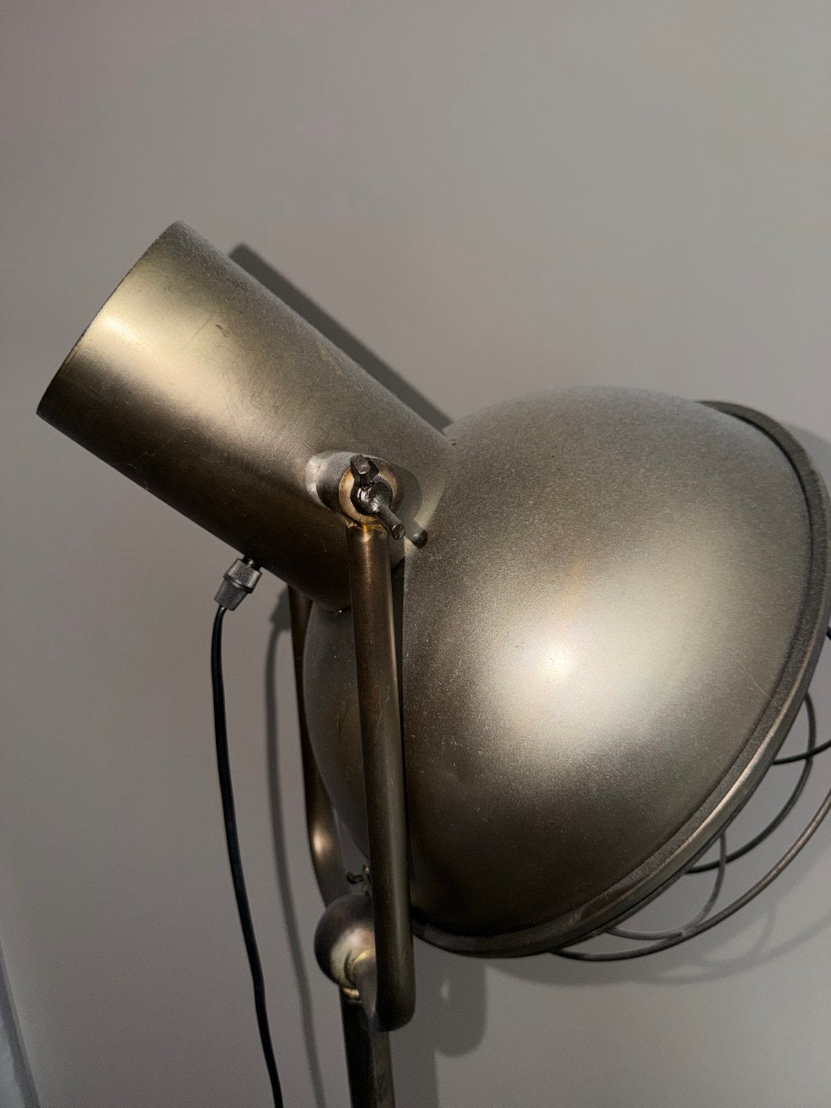 Industriële Vloerlamp Studio Spot - Brons/Zwart, Huis en Inrichting, Ophalen, Gebruikt, E27 (groot), Metaal