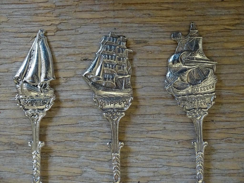 6x Theelepeltje, D.E. Zeilschepen, verzilverd, gaaf, Antiek en Kunst, Antiek | Bestek, Ophalen of Verzenden