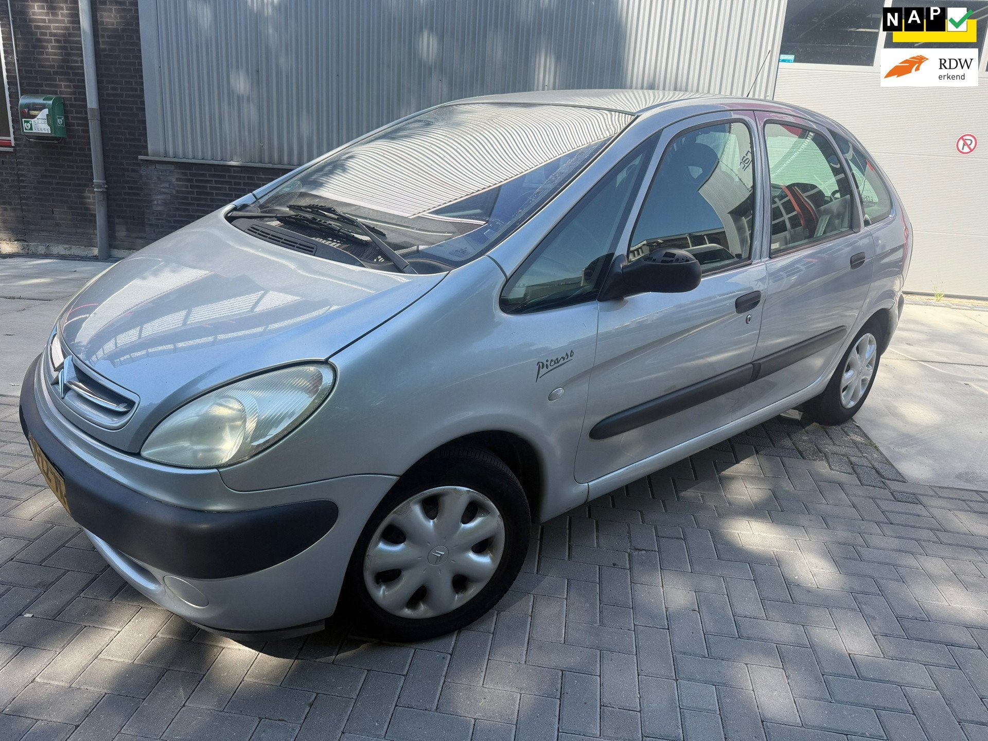 Citroen Xsara Picasso 2.0i-16V Différence AUTOMAAT, Auto's, Citroën, Parkeersensor, 136 pk, 4 cilinders, 700 kg