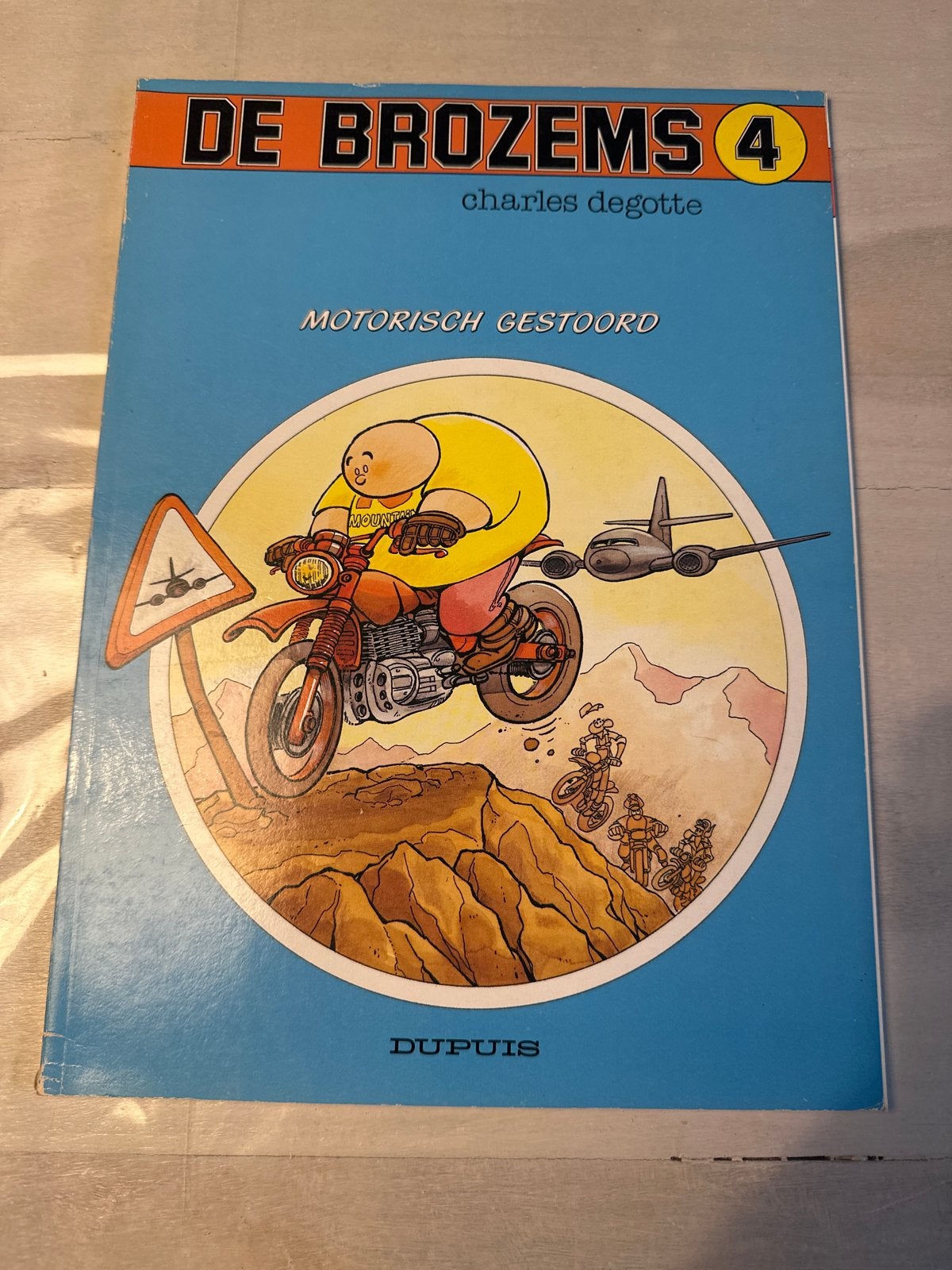 De Brozems 4: Motorisch Gestoord - Charles Degotte, Eén stripboek, Ophalen of Verzenden, Gelezen