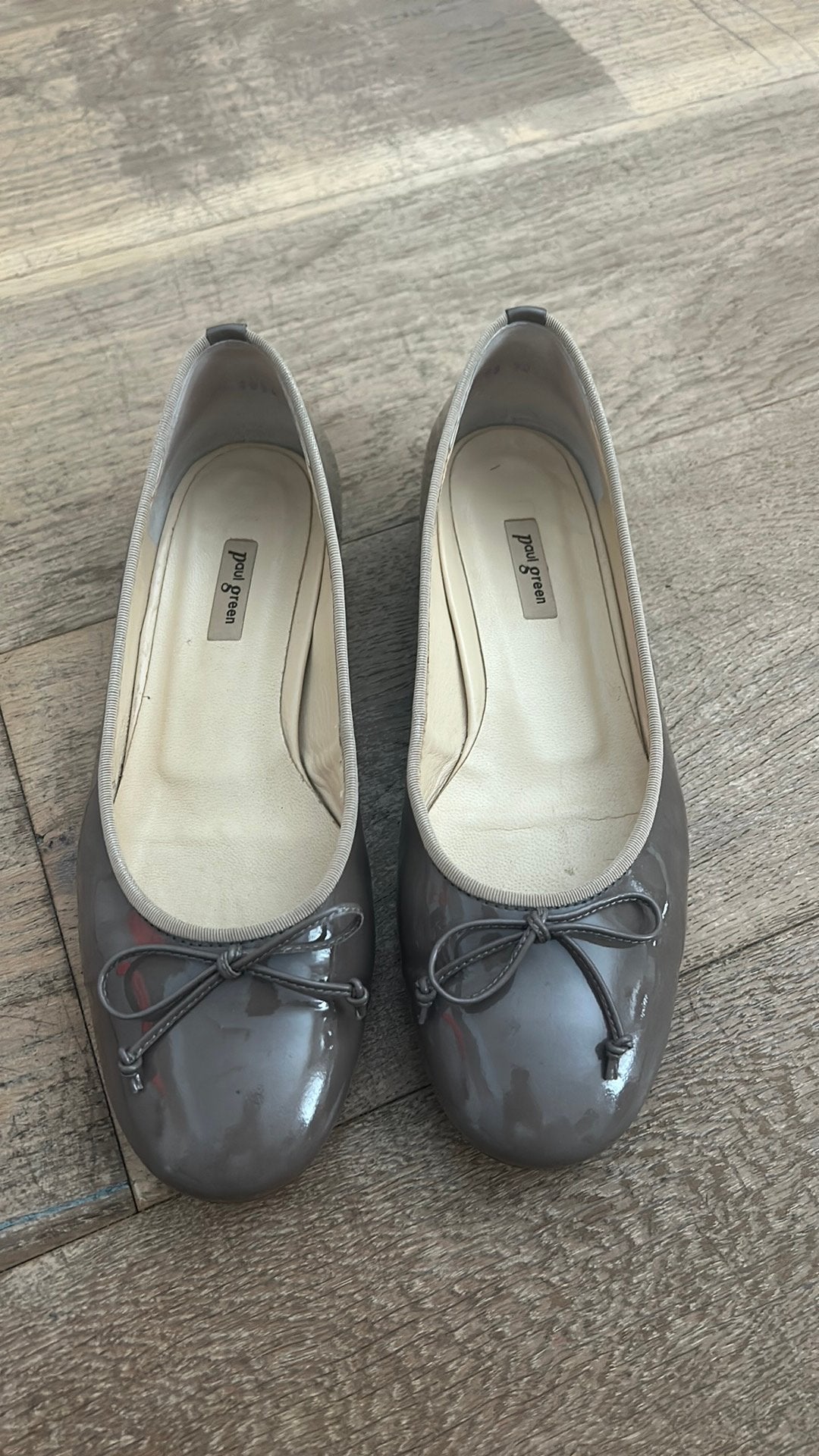 Paul Green ballerina’s lakleer taupe beige 38, Beige, Zo goed als nieuw, Ballerina's, Ophalen of Verzenden