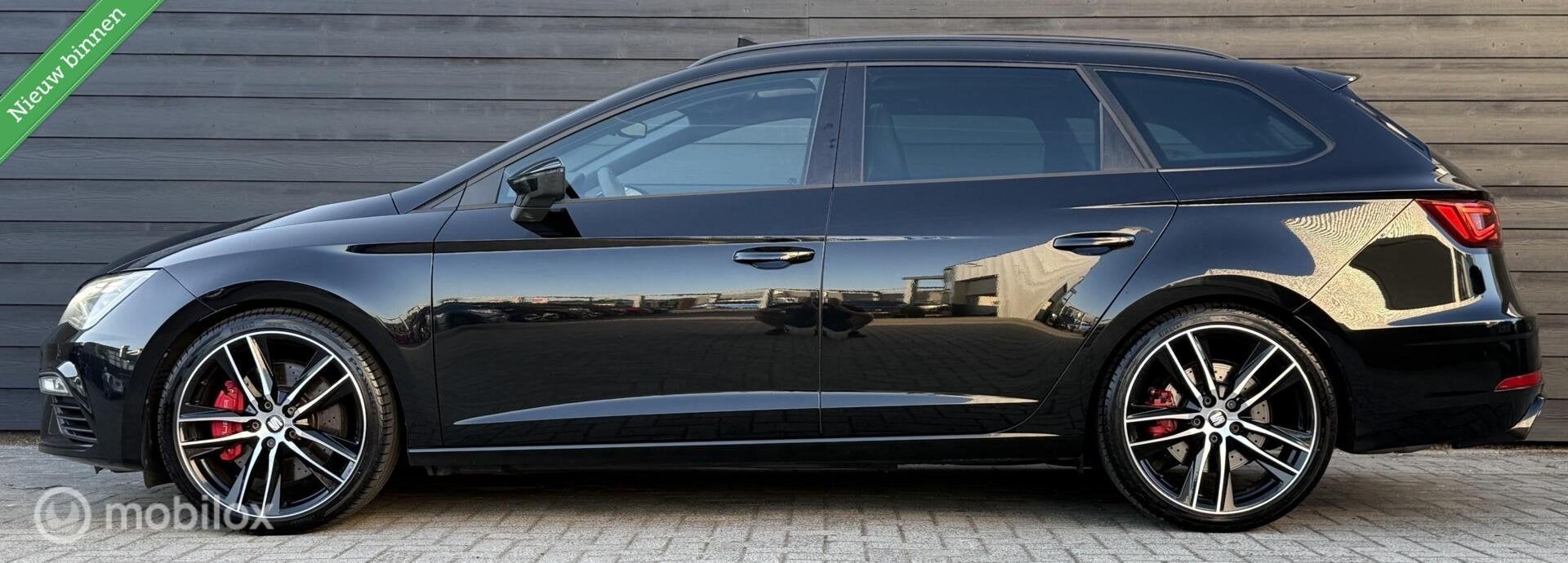 SEAT León