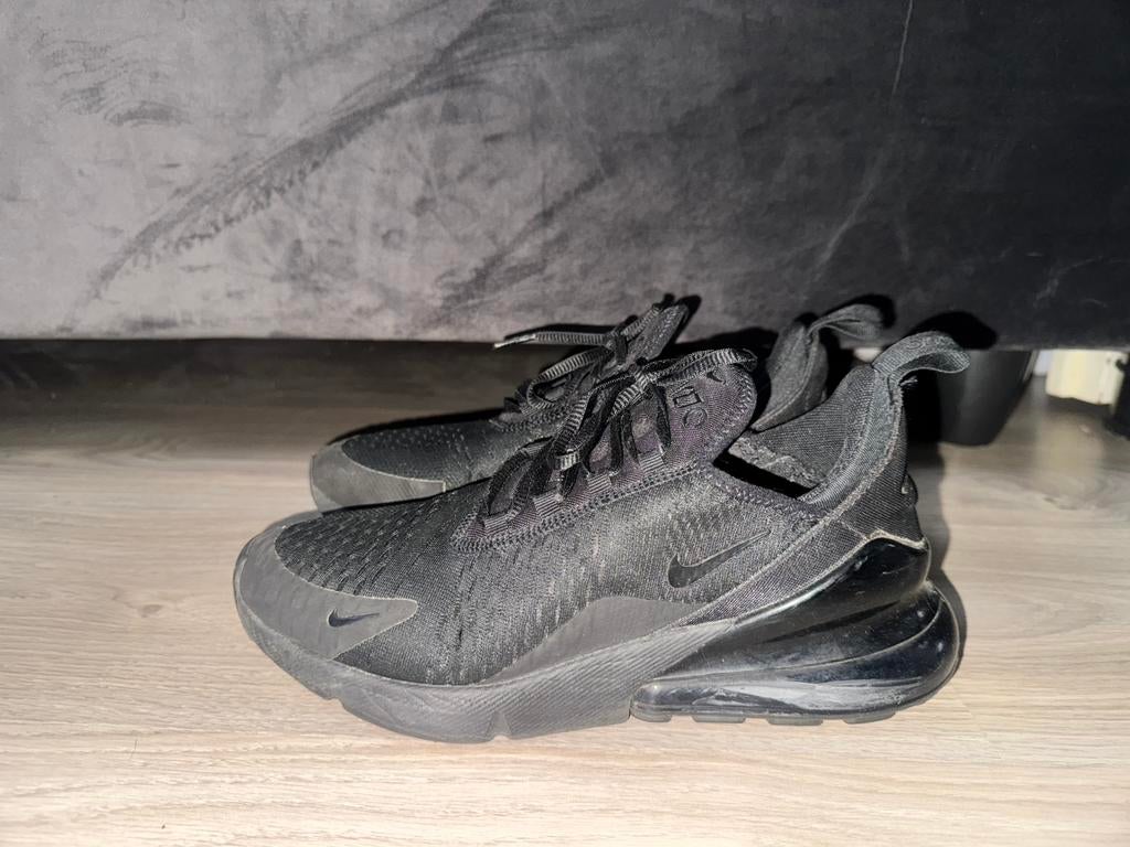Nike Air Max 270 - Maat 39, Ophalen of Verzenden, Zo goed als nieuw, Hardloopschoenen, Nike