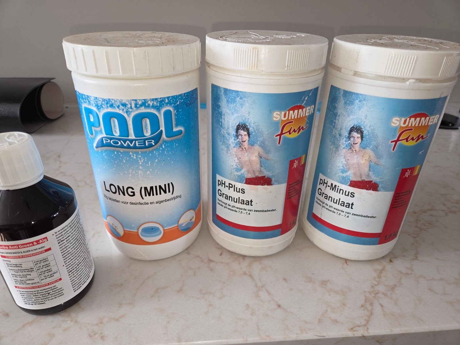 Zwembad chemicaliën: pH-Plus, pH-Minus, chloor & algicide, Ophalen, Nieuw, Reinigingsmiddel
