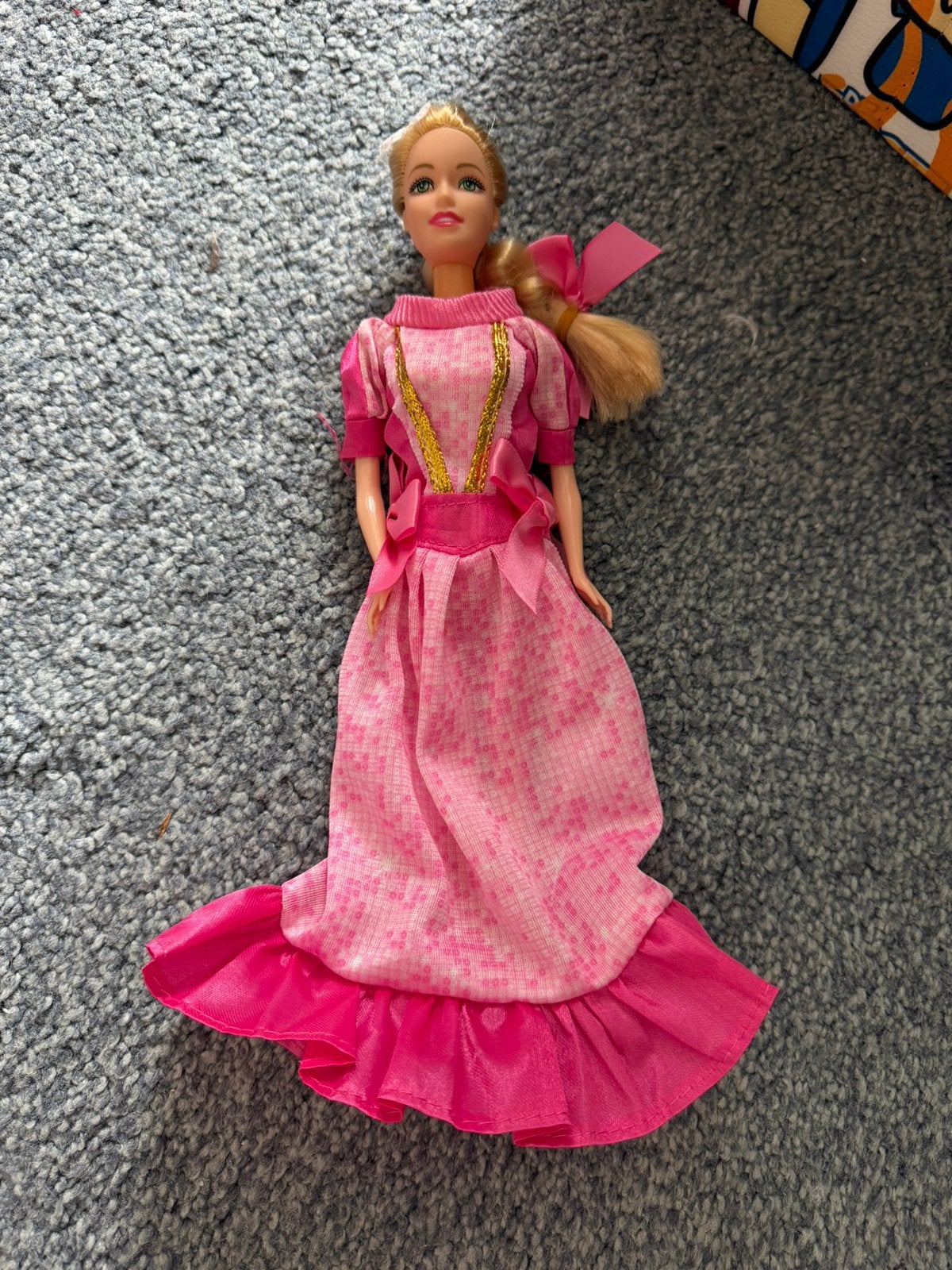 Barbie Efteling Sprookjesbos, Ophalen of Verzenden, Zo goed als nieuw, Barbie