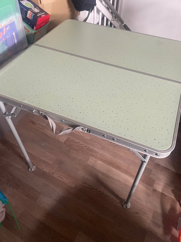 Camping tafel Quecha 80x80X70, Ophalen, Gebruikt, Campingtafel