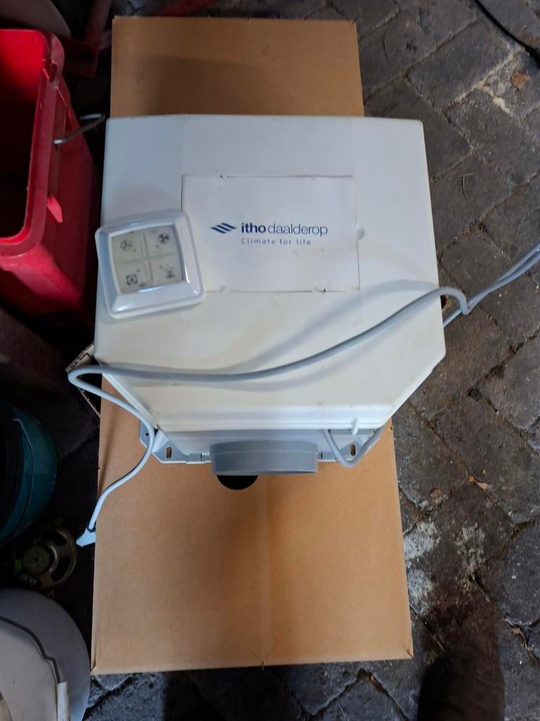 Itho CVE Eco Fan Ventilatie Unit met Vochtsensor, Doe-het-zelf en Verbouw, Ventilatie en Afzuiging, Ophalen of Verzenden, Zo goed als nieuw