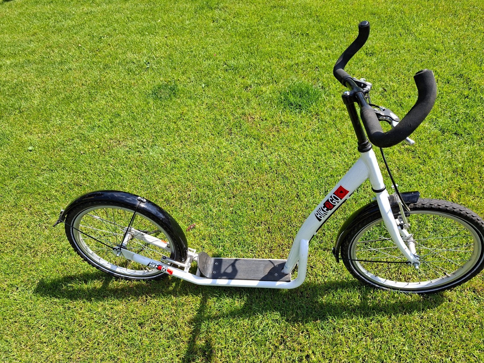 Bike 2 Go step - Wit, Fietsen en Brommers, Steps, Gebruikt, Gewone step, Ophalen