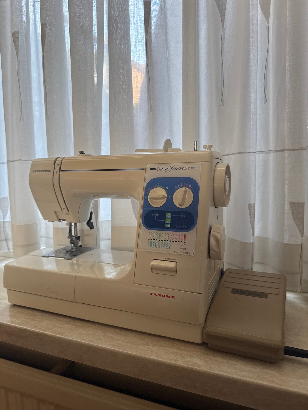 Lewenstein MS2522 (Janome) Naaimachine - Compleet en werkend, Ophalen, Gebruikt, Naaimachine, Janome