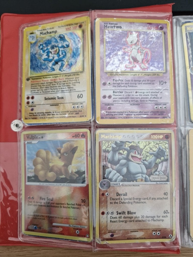 Pokémon kaarten collectie / vintage binder, Hobby en Vrije tijd, Verzenden, Gebruikt, Meerdere kaarten, Foil