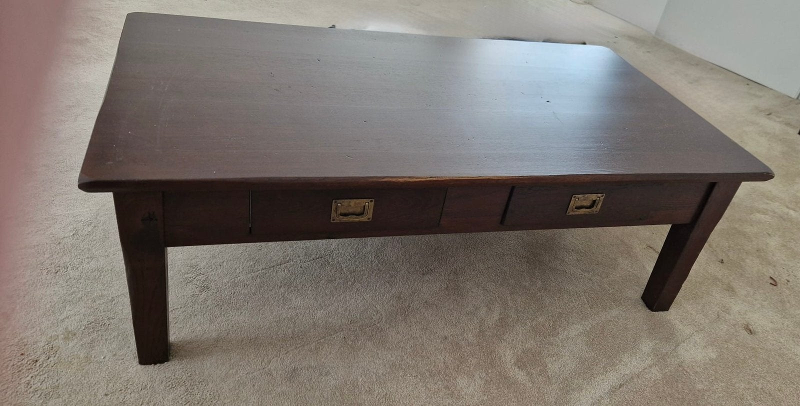 Houten salontafel met twee lades- Donkerbruin 1.30x40x44H, Huis en Inrichting, Ophalen, Gebruikt, 100 tot 150 cm, 50 tot 100 cm