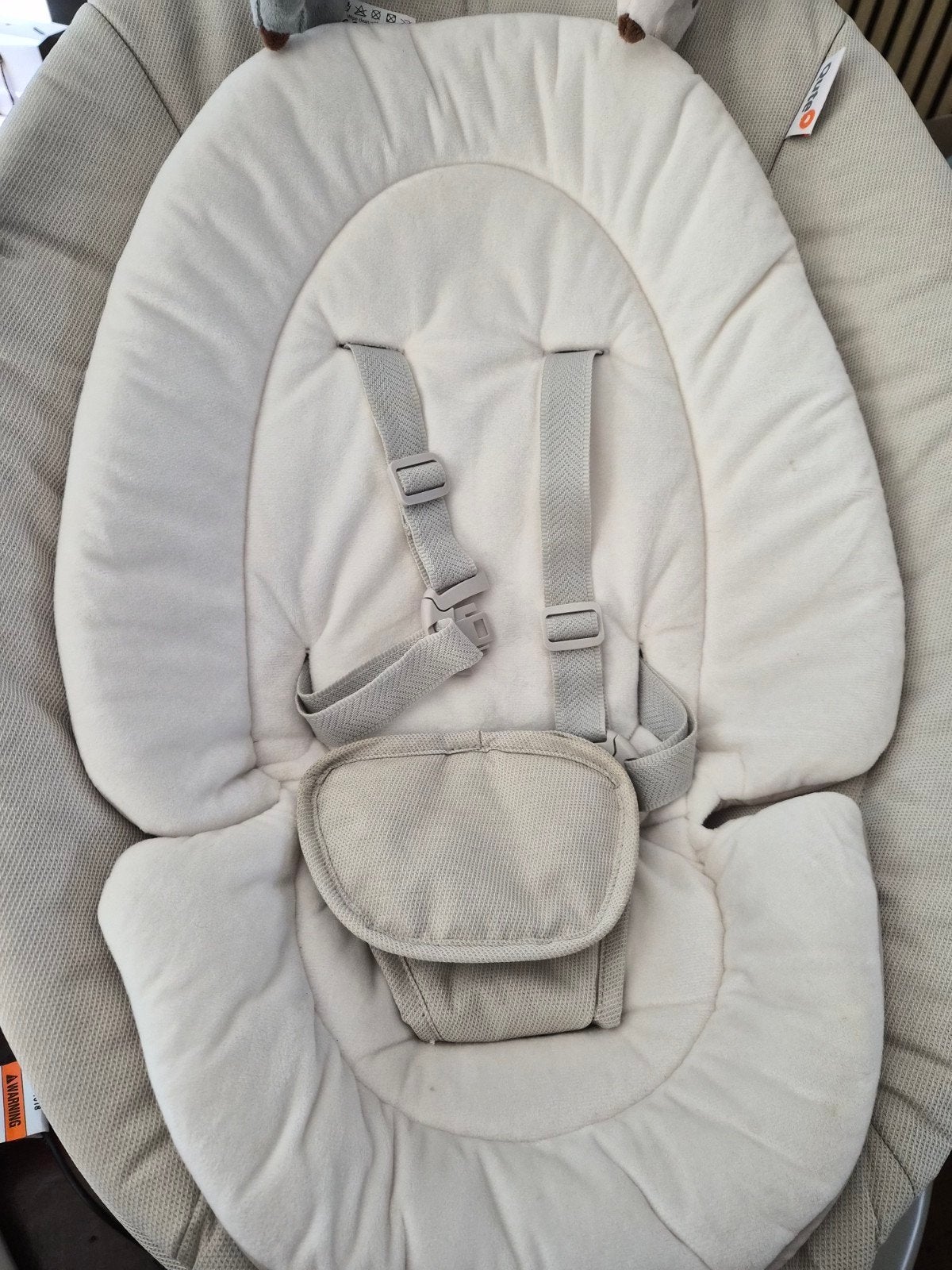 Comfortabele schommelstoel met muziek., Kinderen en Baby's, Schommelstoel, Ophalen, Overige merken, Met gordel(s) of riempje(s)