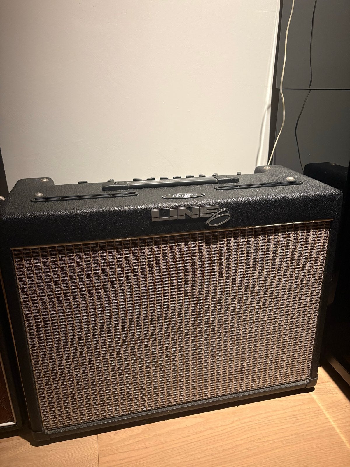 Line 6 Flextone II 60 Watt Gitaarversterker, Ophalen of Verzenden, Gebruikt, Gitaar, 50 tot 100 watt