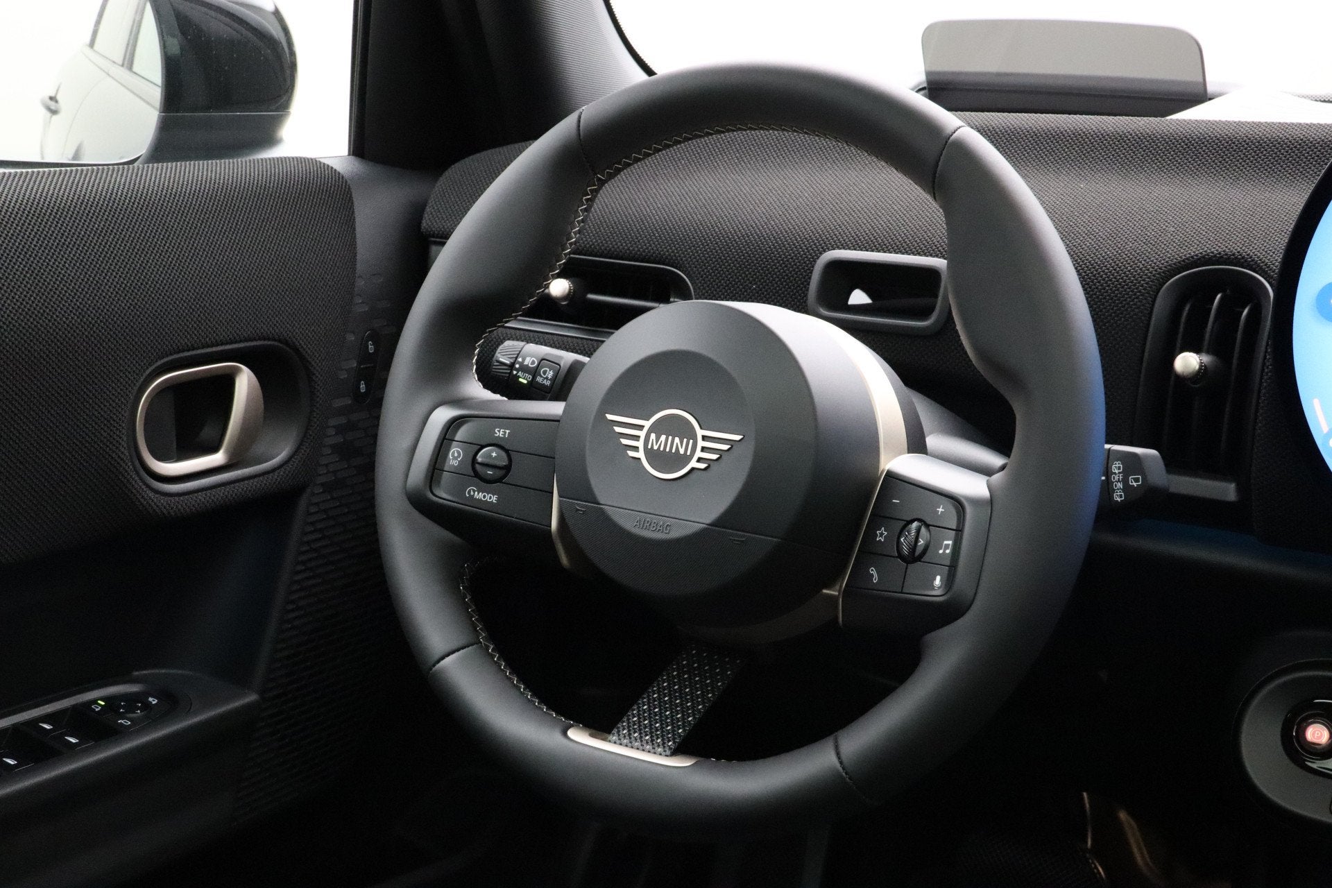 MINI 5-deurs Cooper C Favoured Pakket S PRIVATE LEASE EUR 58, Auto's, 156 pk, Bedrijf, Nieuw, 3 cilinders