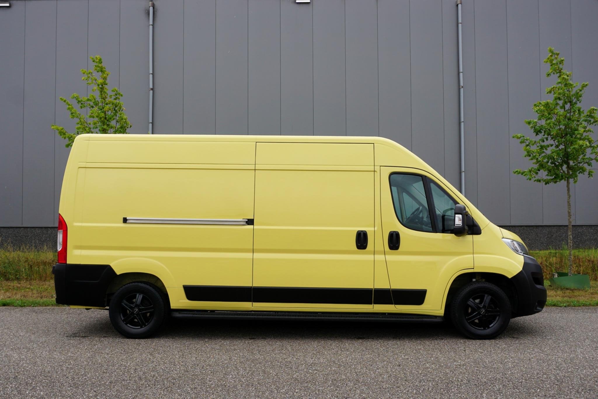Citroen Jumper 2.2 BlueHDi 140 L3H2 3.5t in Topstaat! |Mooie, Voorwielaandrijving, Stof, Gebruikt, Euro 6