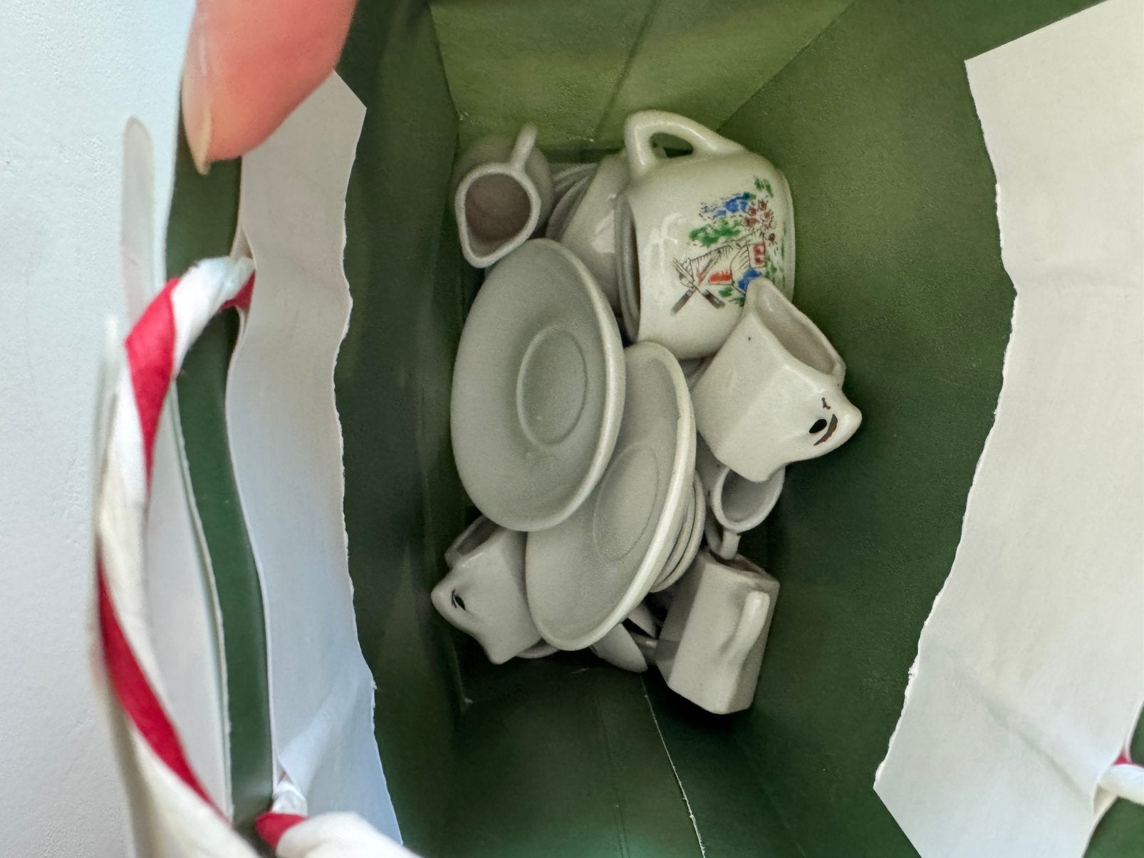 Gratis mini teapot speelgoed, Ophalen