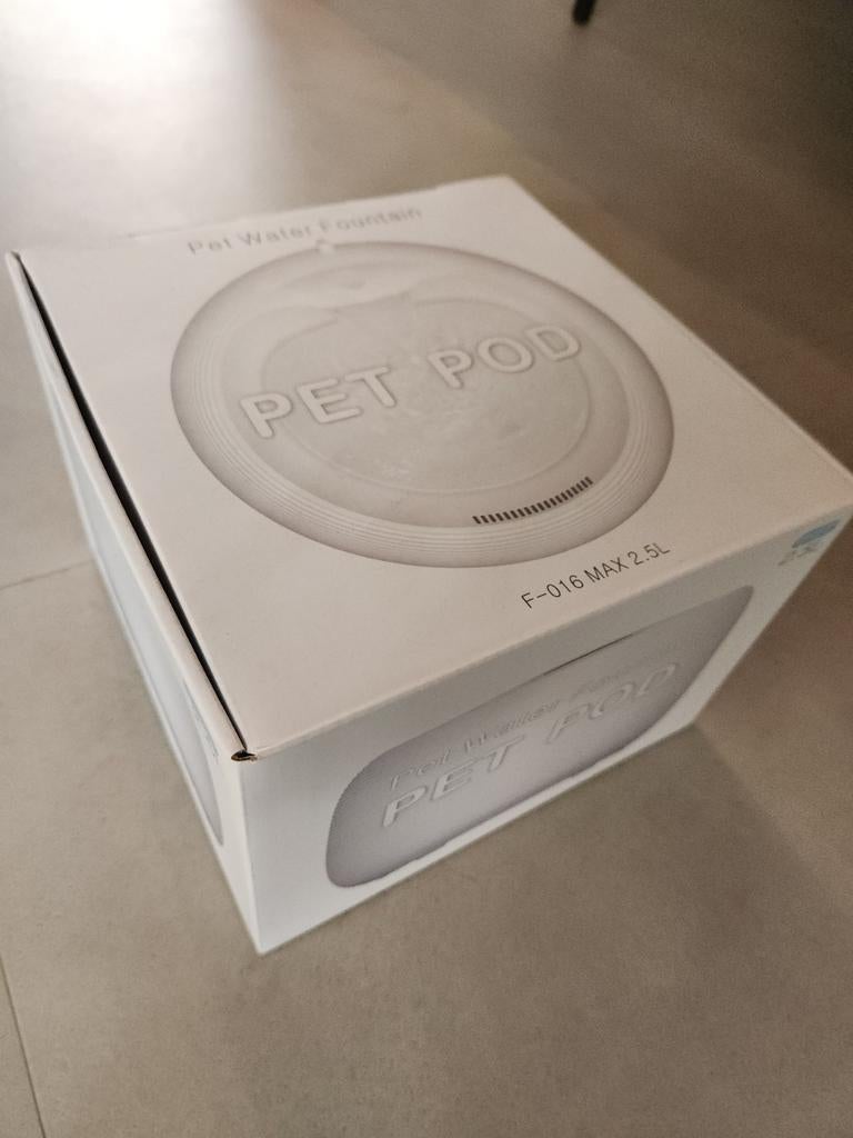 NIEUW Waterdrinkbak katten waterfontein pet pod kat dier, Ophalen of Verzenden