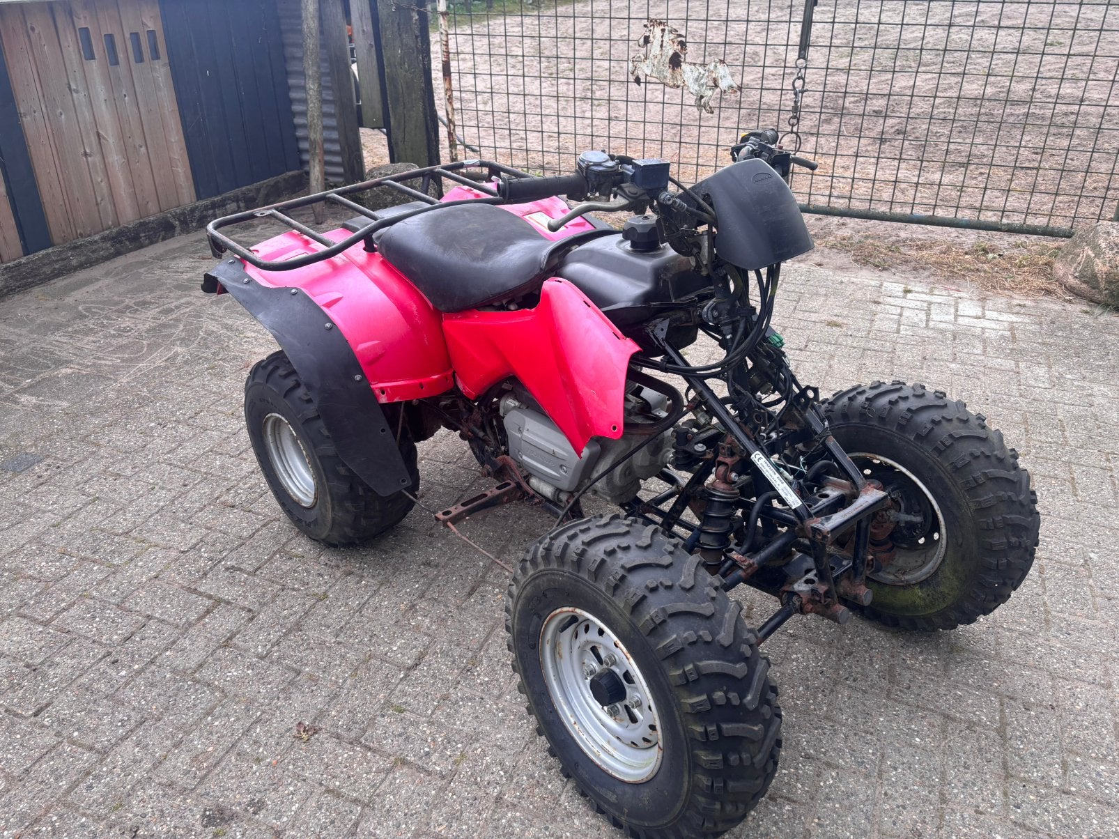 Honda trx250tm quad, opknapper, loopt, bak en motor goed, Ophalen, Gebruikt