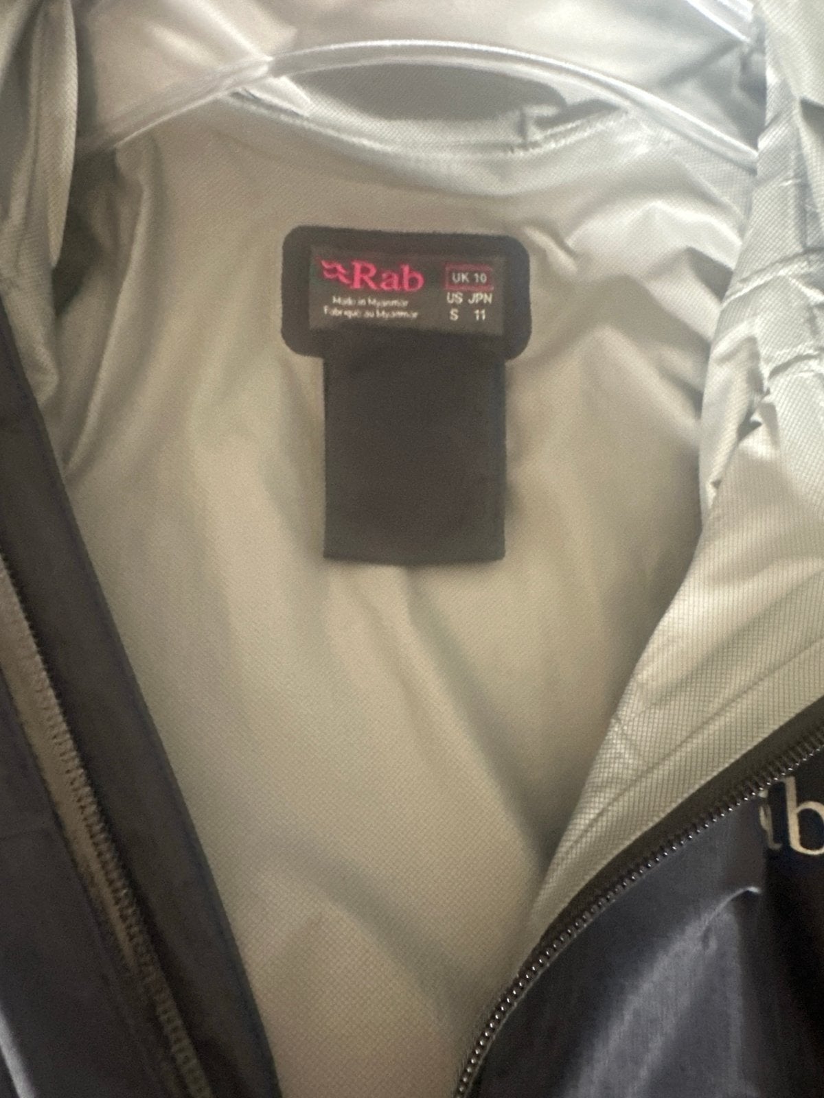 Rab Gore-Tex Jas Dames Maat S Zwart Outdoor Regenjas, Ophalen of Verzenden, Zo goed als nieuw, Maat 36 (S), Zwart