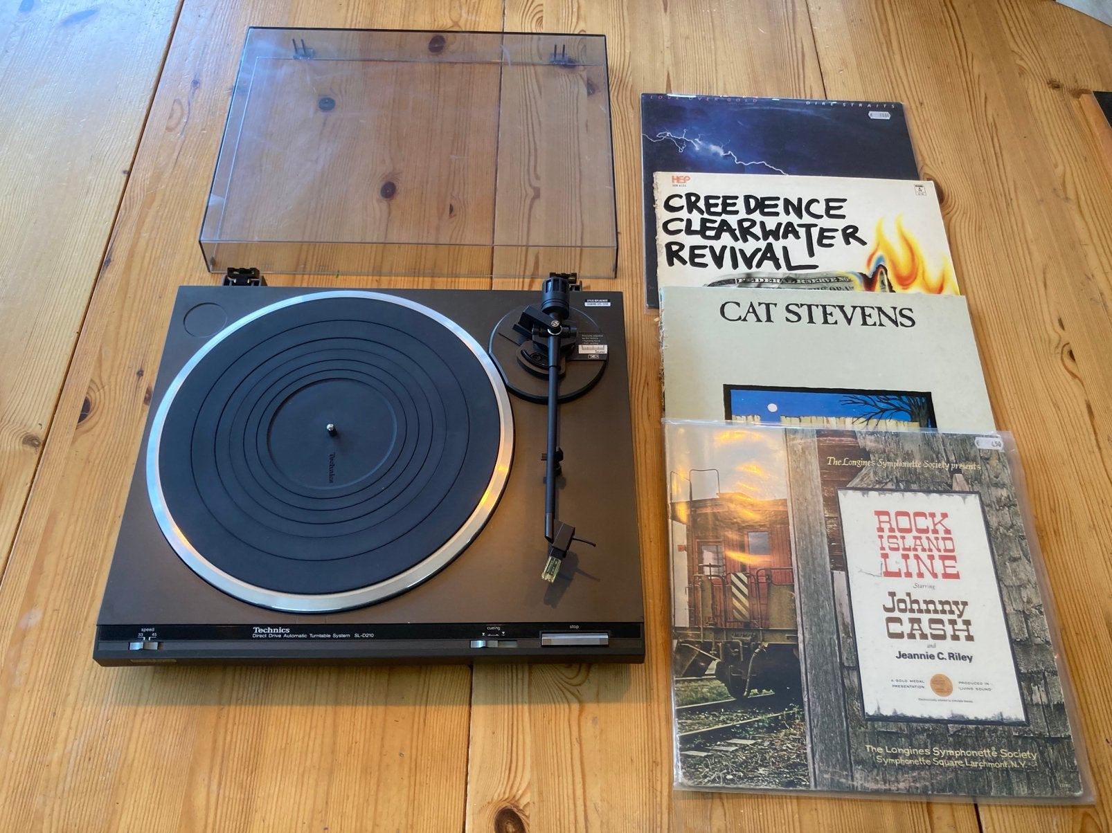 Technics platenspeler SL-D210, Audio, Tv en Foto, Platenspelers, Ophalen, Zo goed als nieuw, Technics
