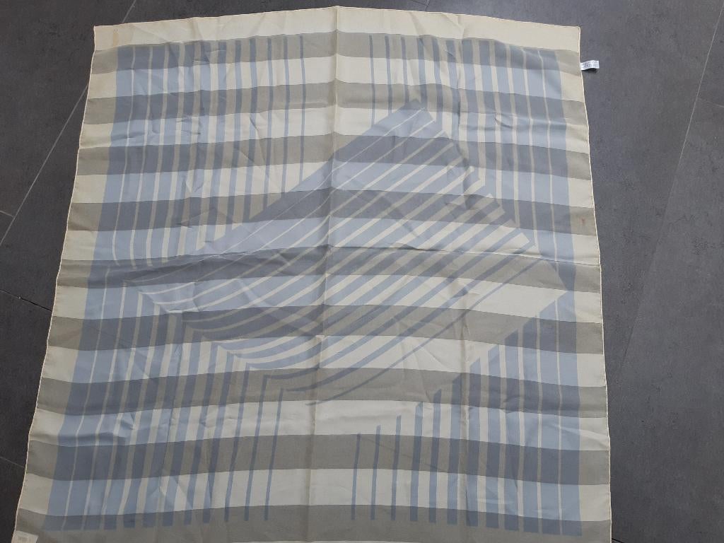 SJAAL VIERKANT, JAGO AFM. 87 CM, Ophalen of Verzenden, Zo goed als nieuw, Maat 46/48 (XL) of groter, Sjaal