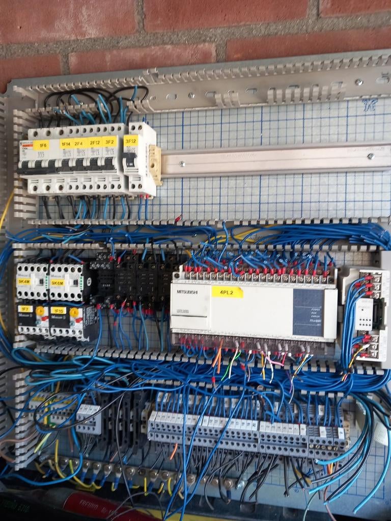 Elektrische schakelkast met Mitsubishi PLC, Ophalen, Gebruikt, Overige typen