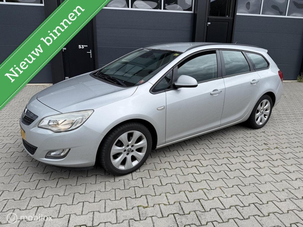 Opel Astra Sports Tourer 1.3 CDTi S/S Edition, Auto's, Opel, Voorwielaandrijving, Euro 5, 730 kg, Gebruikt
