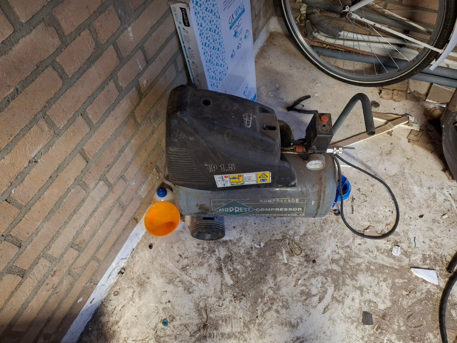 compressor, Doe-het-zelf en Verbouw, Compressors, Ophalen