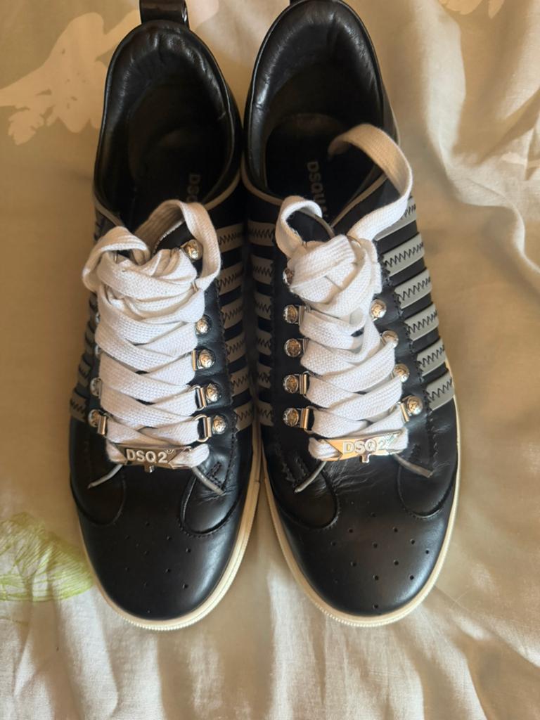 Dsquared 2 sneakers maat 42 , erg mooi, Zwart, Ophalen of Verzenden, Sneakers of Gympen, Gedragen