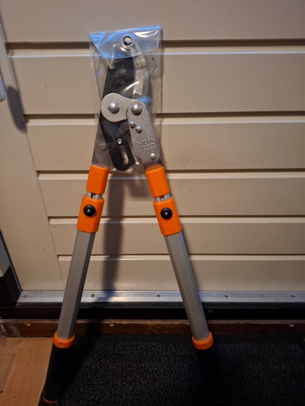 Takken schaar, Ophalen, Zo goed als nieuw, Minder dan 20 mm