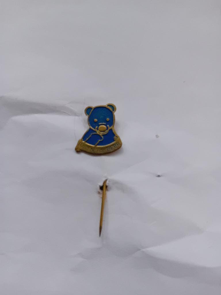 Pin - Barend de Beer, Verzamelen, Ophalen of Verzenden, Zo goed als nieuw, Dier of Natuur, Speldje of Pin