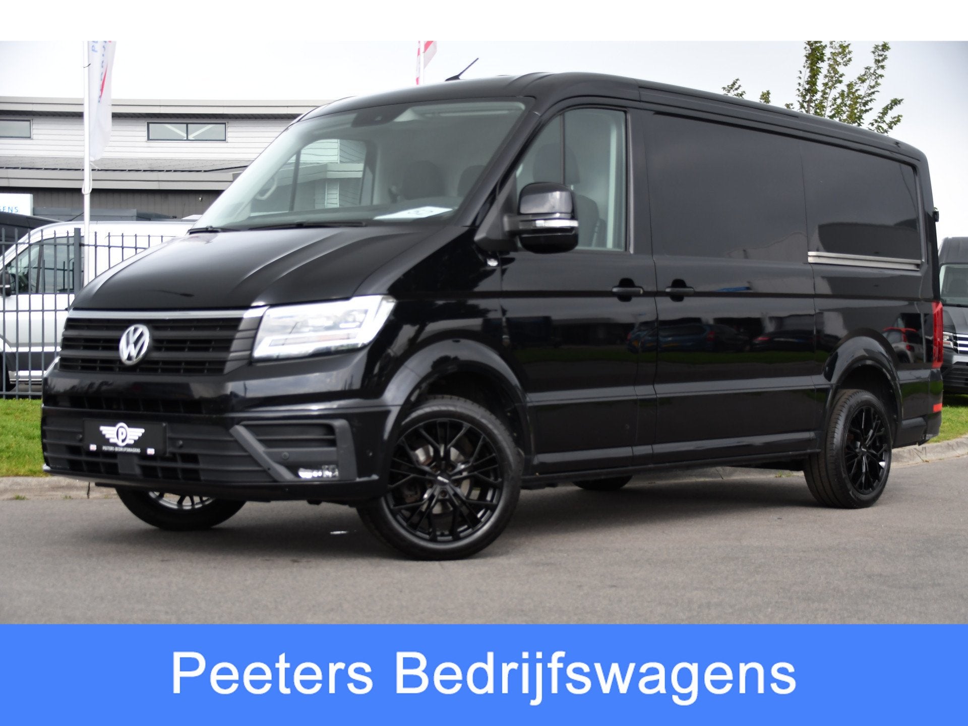 Volkswagen Crafter 2.0 TDI L3H2 Black Edition Adaptieve Crui, Stof, Euro 6, 4 cilinders, Volkswagen