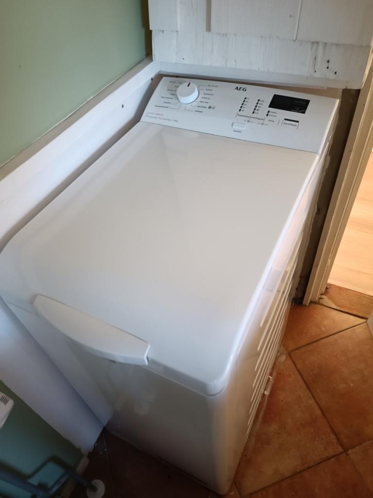 AEG 6000 SERIES Bovenlader Wasmachine 7kg, Witgoed en Apparatuur, Ophalen, Gebruikt, Bovenlader, Wolwasprogramma