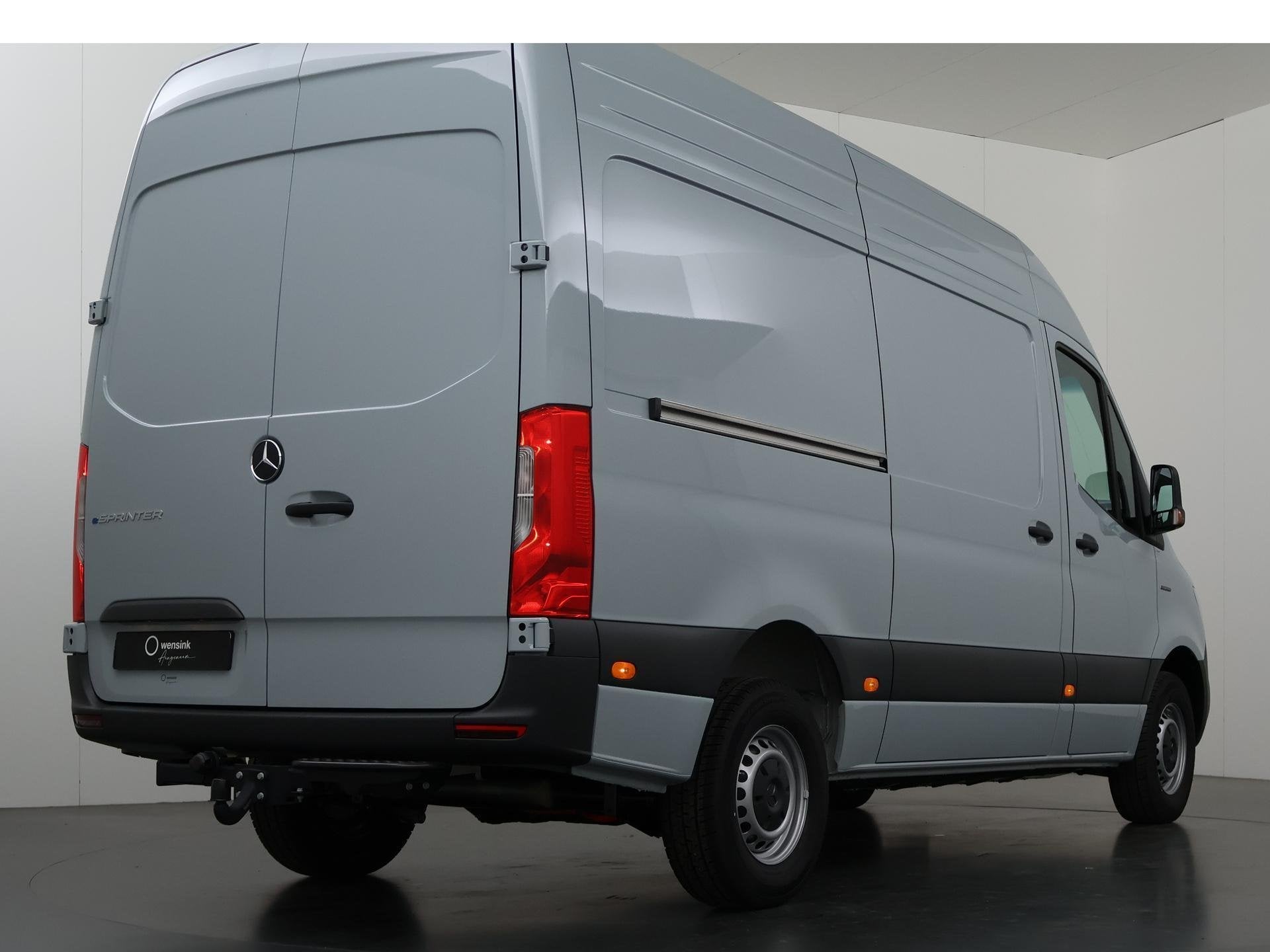 Mercedes-Benz eSprinter 314 L2 H2 Pro 81kWh | Trekhaak | Sto, Auto's, Automaat, 81 kWh, 2000 kg, 4 km/l