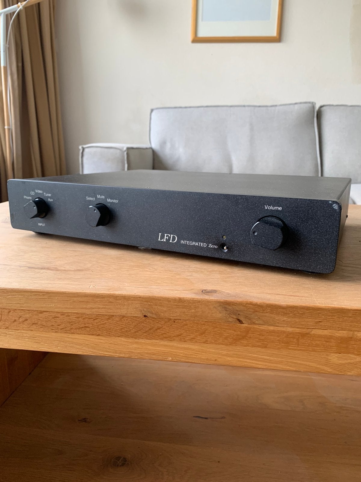 LFD Integrated Zero - britse hifi versterker, Ophalen of Verzenden, Gebruikt, Overige merken