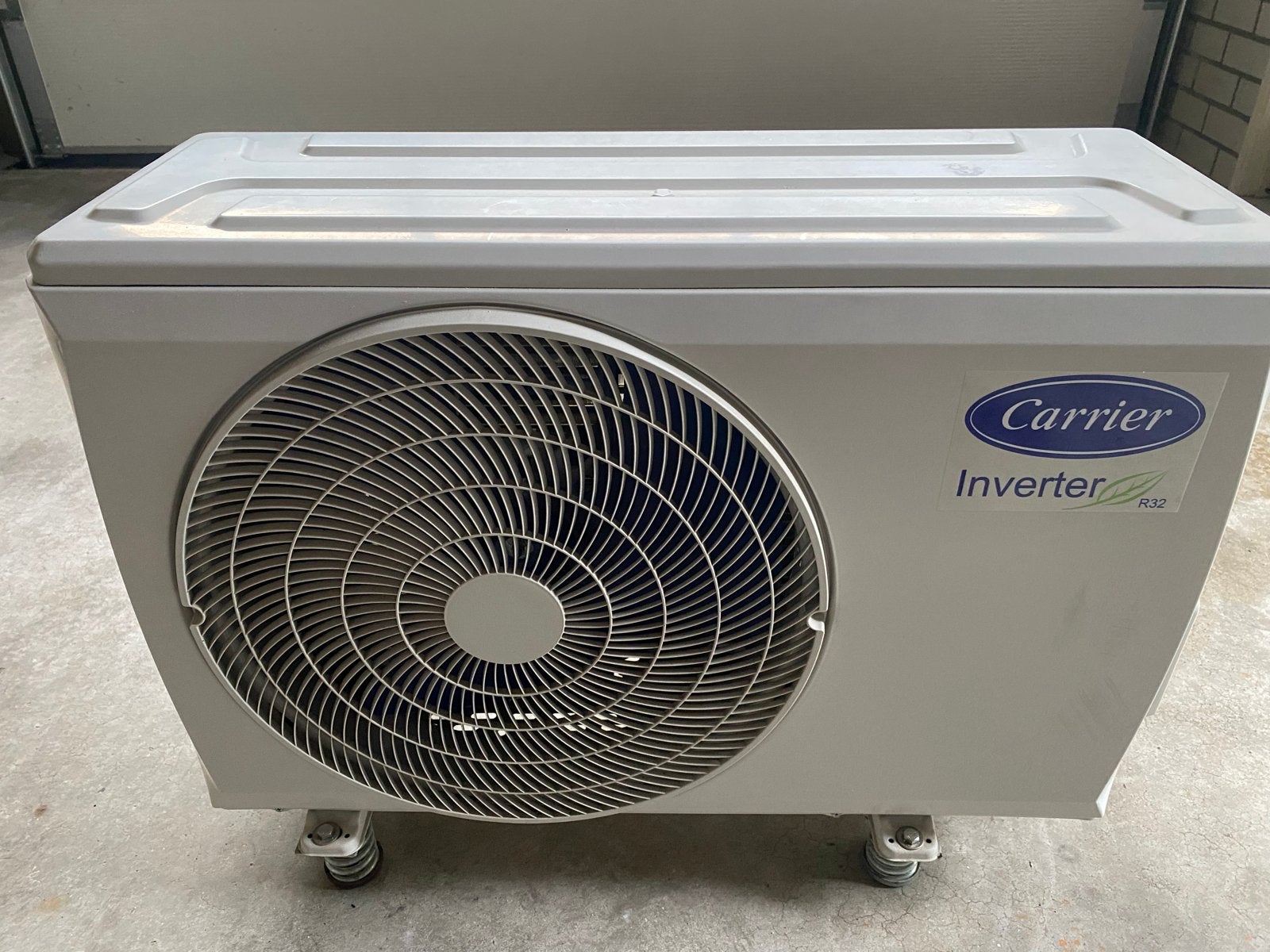 Carrier airco buitenunit 5.5 kW Inverter R32, Witgoed en Apparatuur, Ophalen, Gebruikt, Koelen en Ontvochtigen, Wandairco
