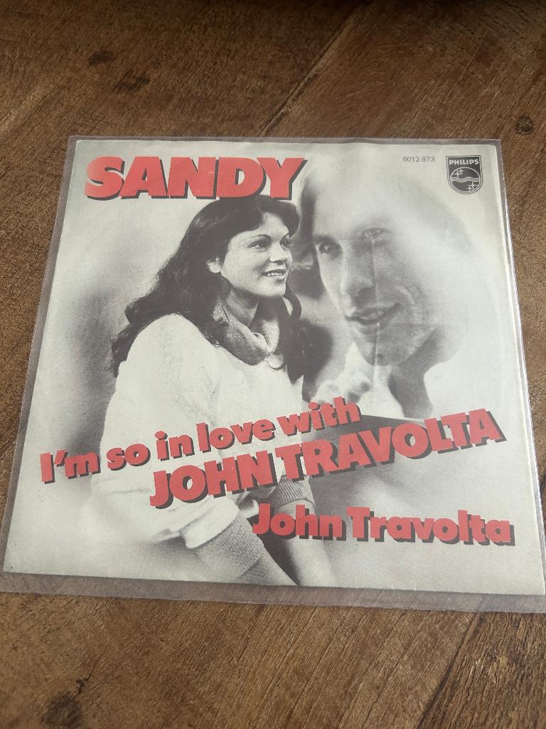 Sandy-In love met john travolta, Overige genres, 7 inch, Single, Ophalen of Verzenden