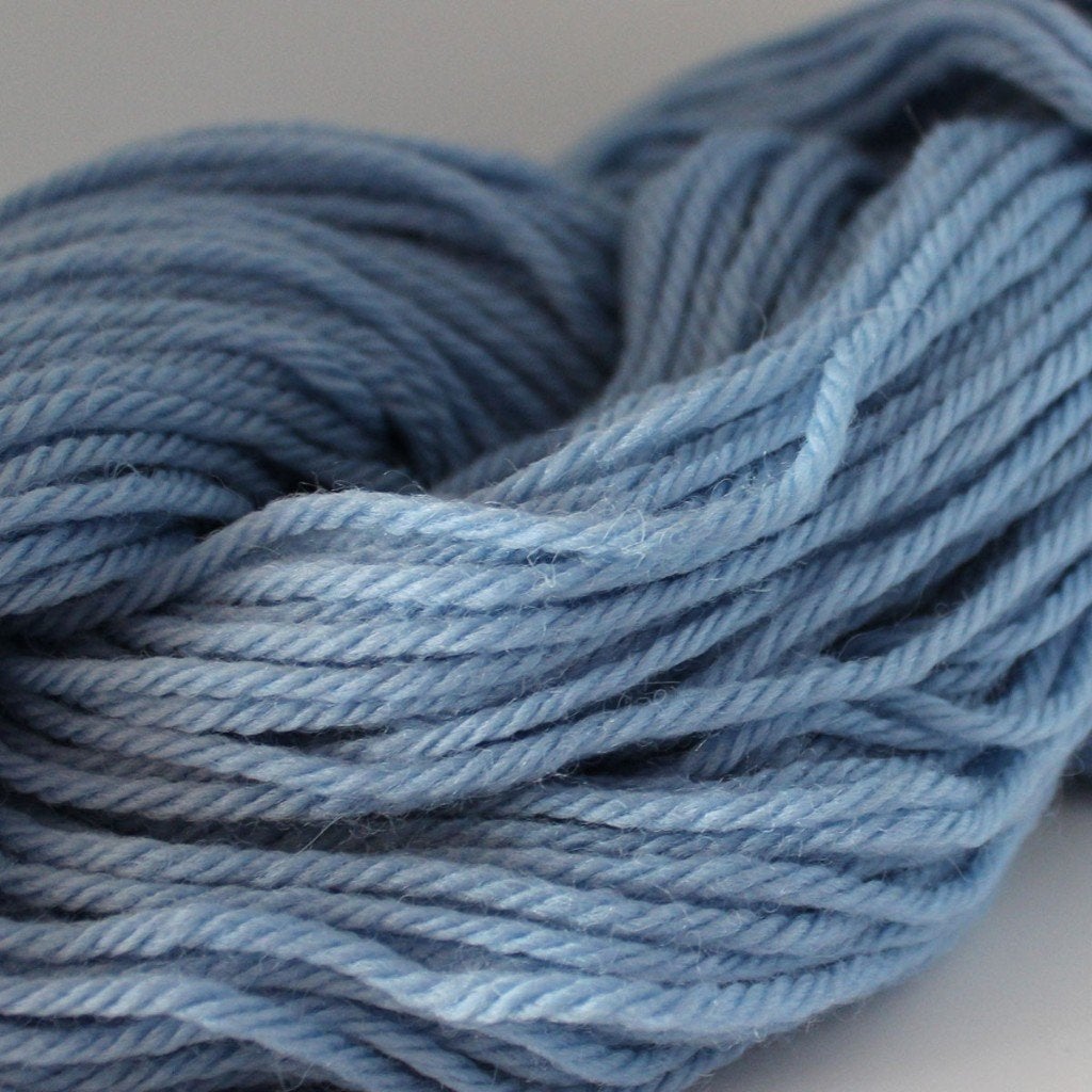 10 x Lichtblauw breigaren 100% scheerwol, 100gr/150mt, Verzenden, Nieuw, Breien of Haken, Wol of Garen