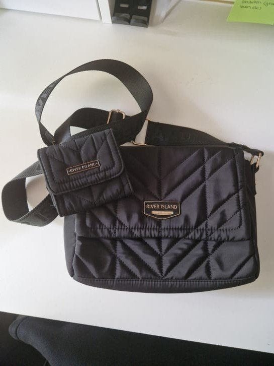 River Island handtas met portemonnee - Zwart, Ophalen of Verzenden, Zo goed als nieuw, Zwart, Handtas