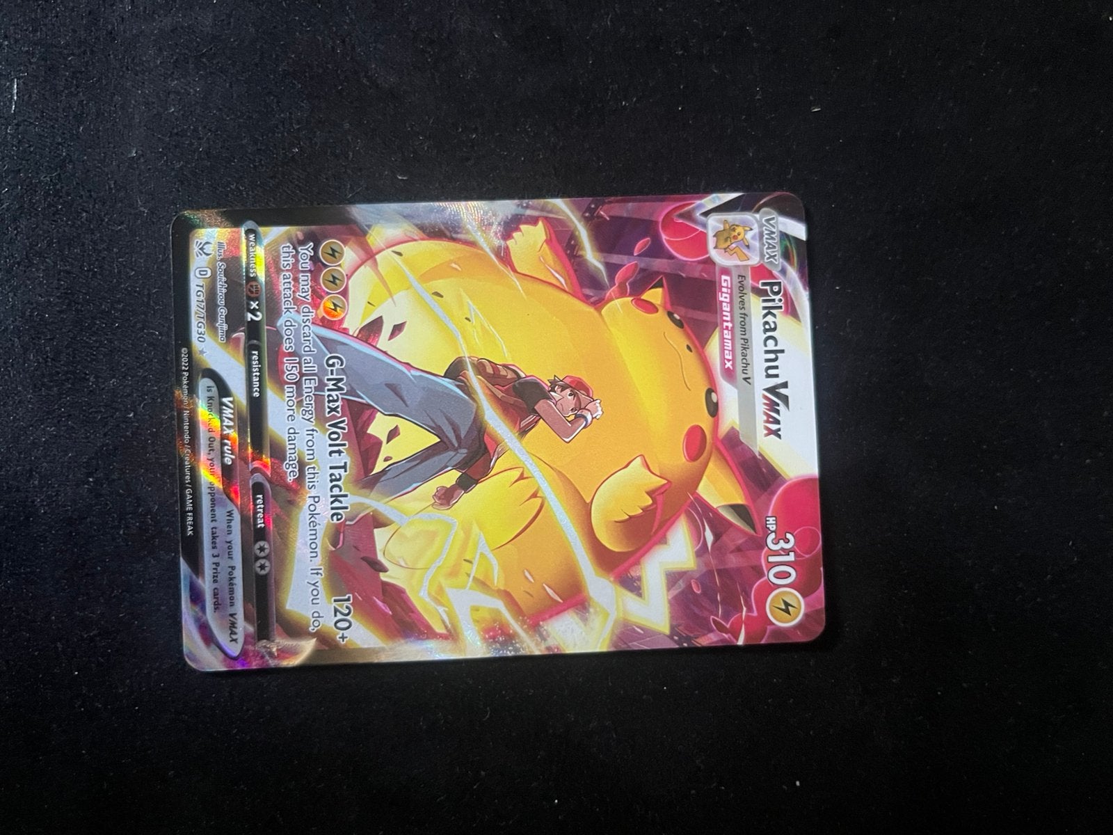 Pikachu Vmax TG17, Ophalen of Verzenden, Zo goed als nieuw