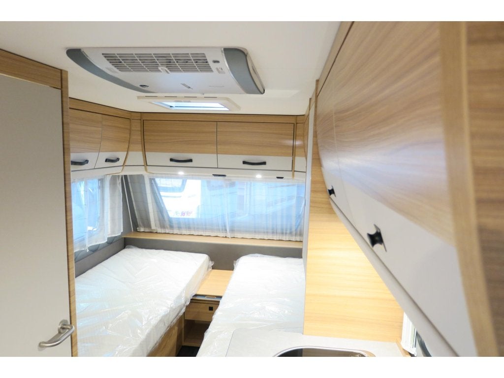 Foto 17 van Dethleffs Summer Edition 460 EL AIRCO+VLOERVERWARMING